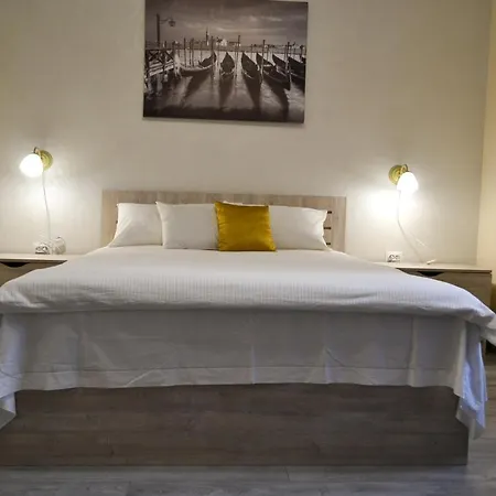 Aquamarine Львов